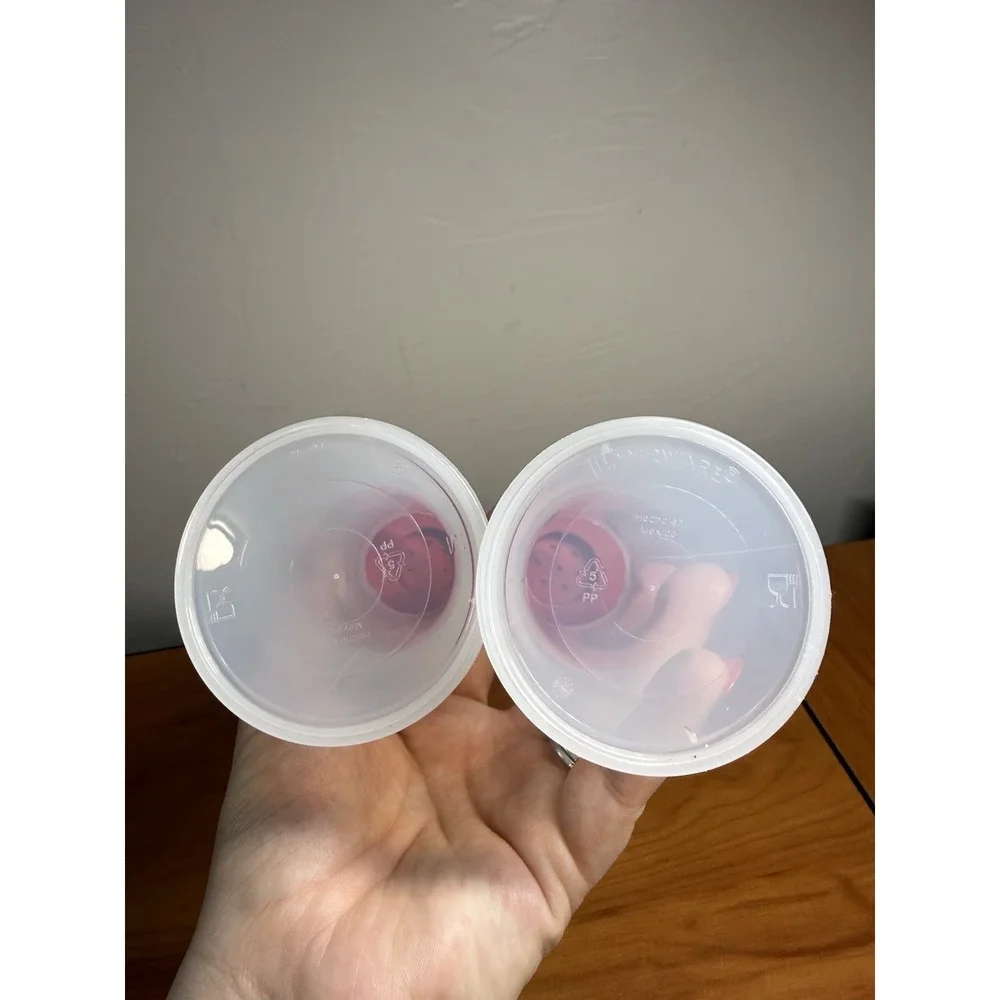 Tupperware large hourglass